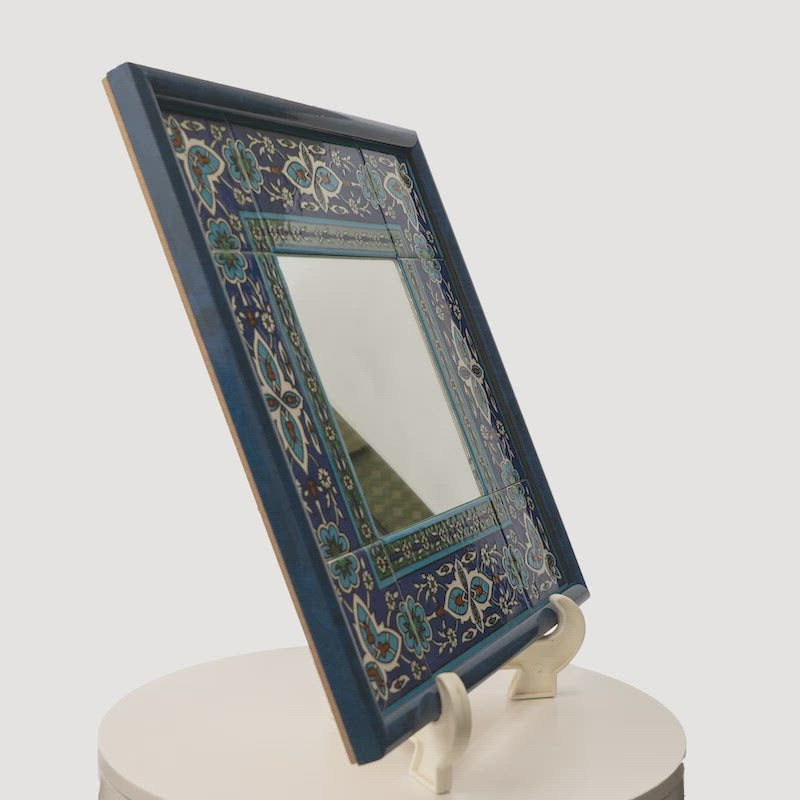 Square Mirror