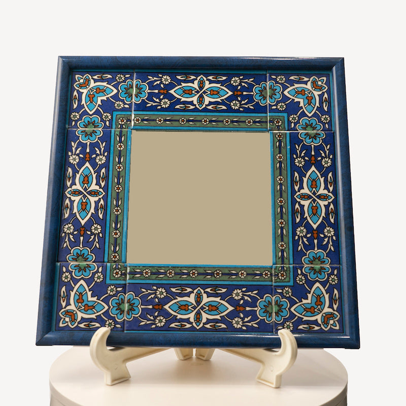 Square Mirror